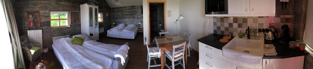 The Garage Apartment Varmahlid  Ngoại thất bức ảnh